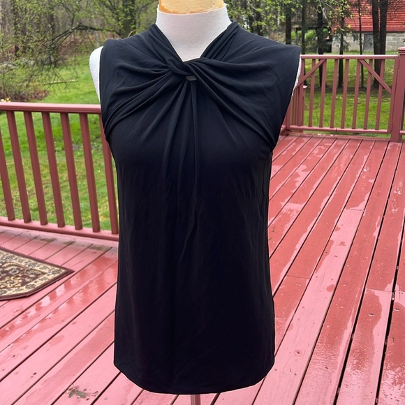 M.M.Lafleur medium black twisted knot sleeveless blouse. - Picture 1 of 8